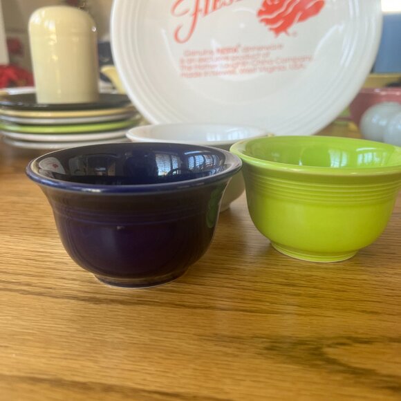 Vintage Classic Fiesta, Bullion Bowl Post 1986 Retired White, Chartreuse, Cobalt - Picture 4 of 9